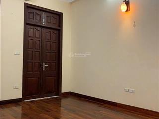 Cho thuê nhà 5 tầng  khu phố yên hoa  tây hồ  hà nội