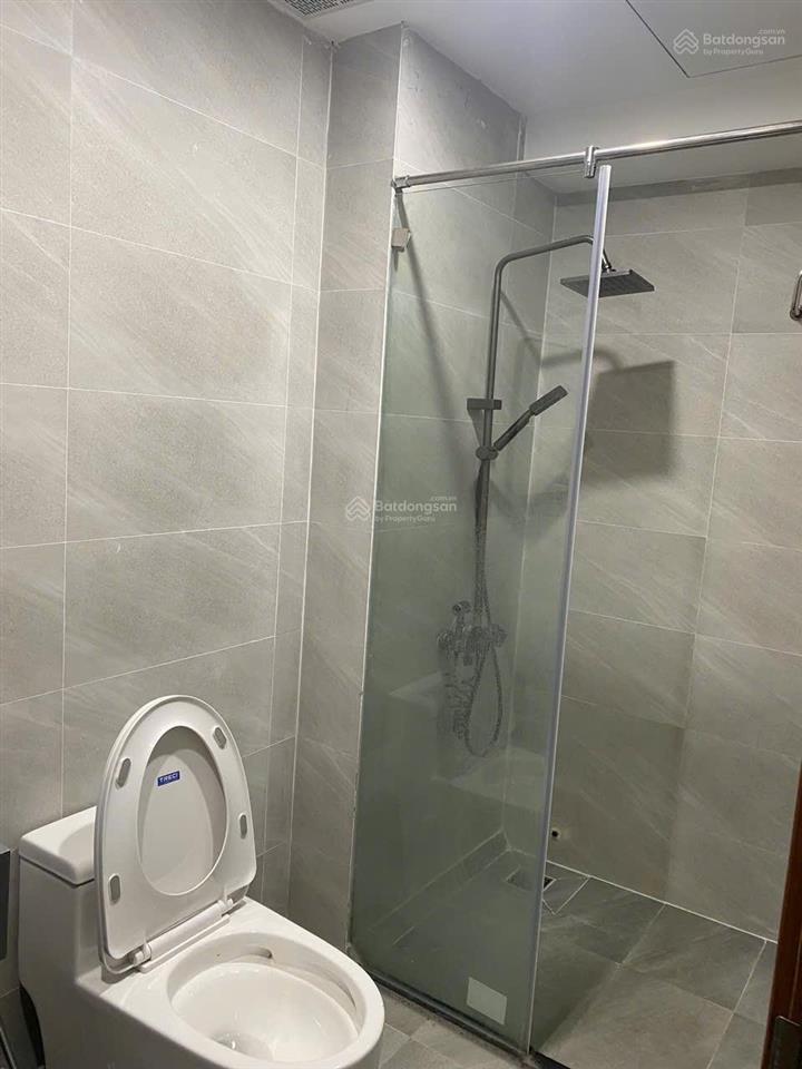 Cho thuê nhà 5 tầng  quảng an, tây hồ  hà nội  diện tích 60m²
