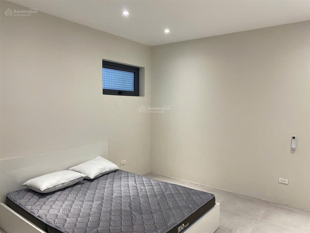 Cho thuê nhà 5 tầng  quảng an, tây hồ  hà nội  diện tích 60m²