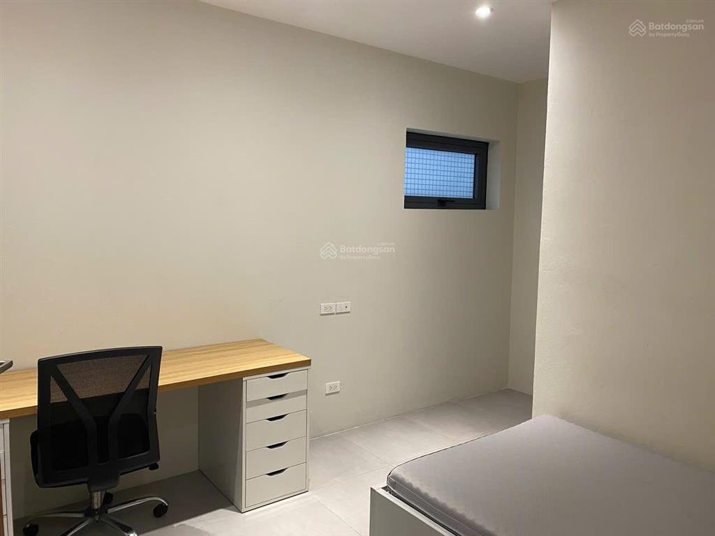 Cho thuê nhà 5 tầng  quảng an, tây hồ  hà nội  diện tích 60m²