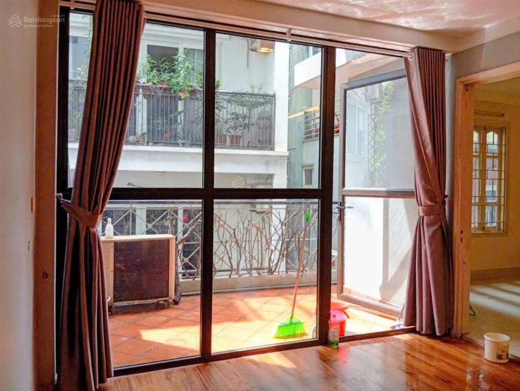 Cho thuê nhà riêng phong cách vintage tô ngọc vân, tây hồ