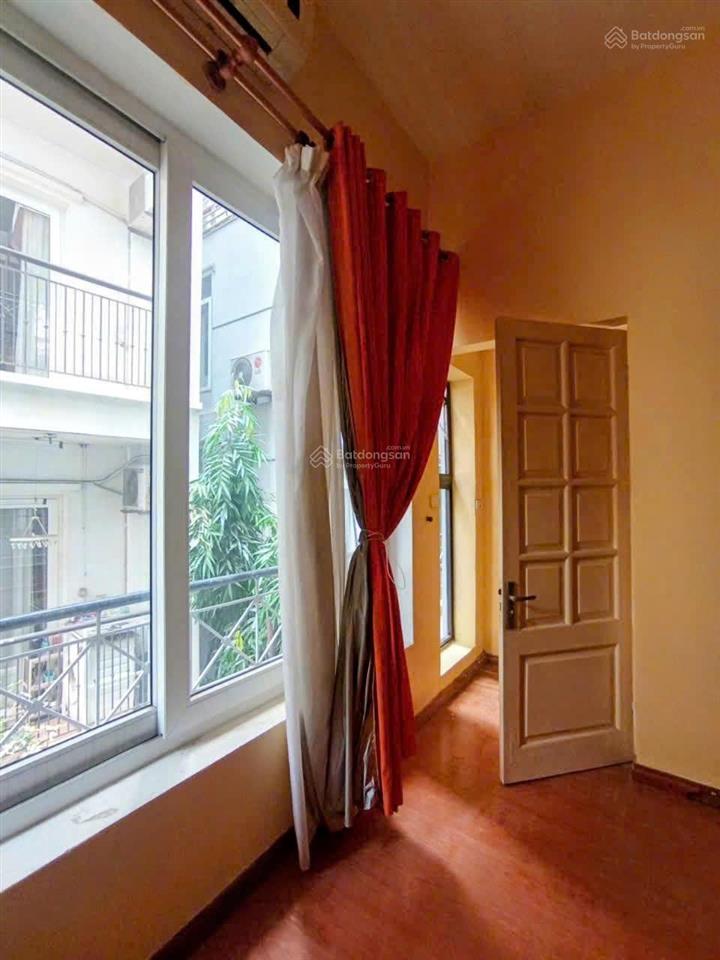 Cho thuê nhà riêng phong cách vintage tô ngọc vân, tây hồ