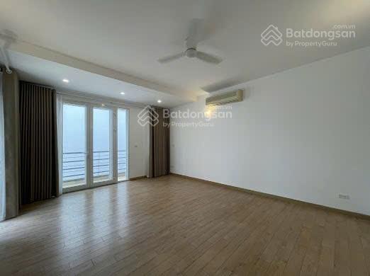 Cho thuê nhà đất rộng tây hồ, hà nội. dt 280m. giá 65.000.000