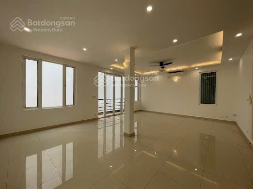 Cho thuê nhà đất rộng tây hồ, hà nội. dt 280m. giá 65.000.000