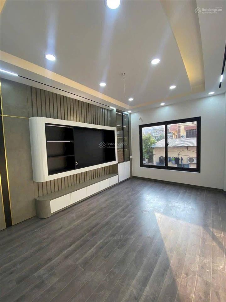 Bán nhà riêng 4 tầng ngõ phố kim giang sổ đỏ 40m2, nhà mới xây 3 năm
