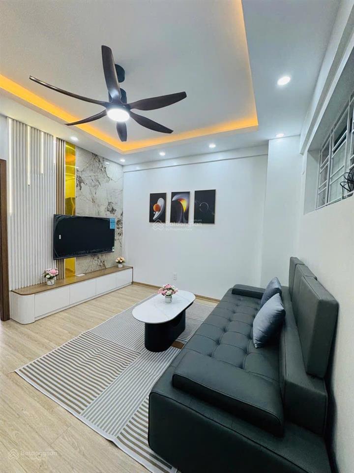 Bán căn góc chung cư nơ 7b bán đảo linh đàm full đồ, sổ đỏ chính chủ