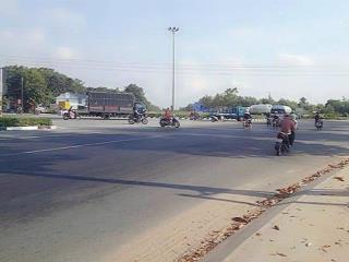 Bán nhanh lô đất mặt tiền dx066 định hoà  5x27. (135m2). giá rẻ bán nhanh chỉ 1,98 tỉ.