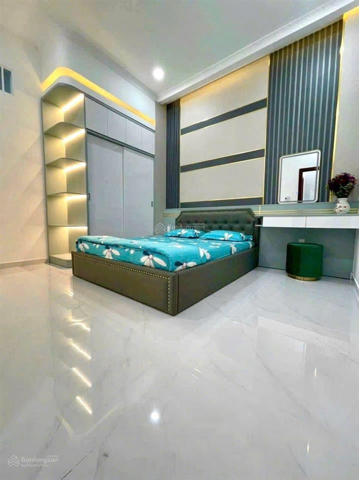 Bán nhà kdc hiệp thành 1  1 trệt 2 lầu  3pn  3wc. full nội thất cao cấp. thu nhập 15tr/tháng