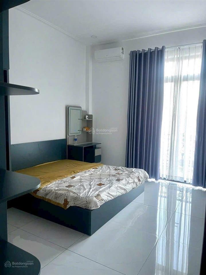 Bán nhà kdc hiệp thành 1  1 trệt 2 lầu  3pn  3wc. full nội thất cao cấp. thu nhập 15tr/tháng