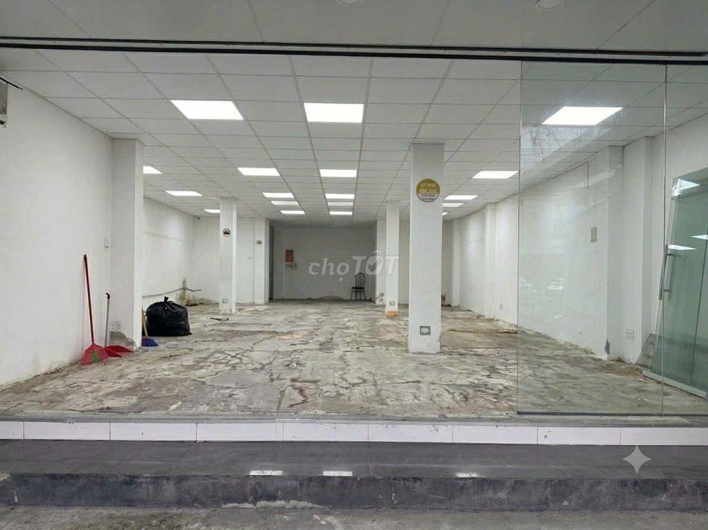 CHO THUÊ MẶT BẰNG MẶT TIỀN ĐƯỜNG NGUYỄN TẤT THÀNH - TPHCM