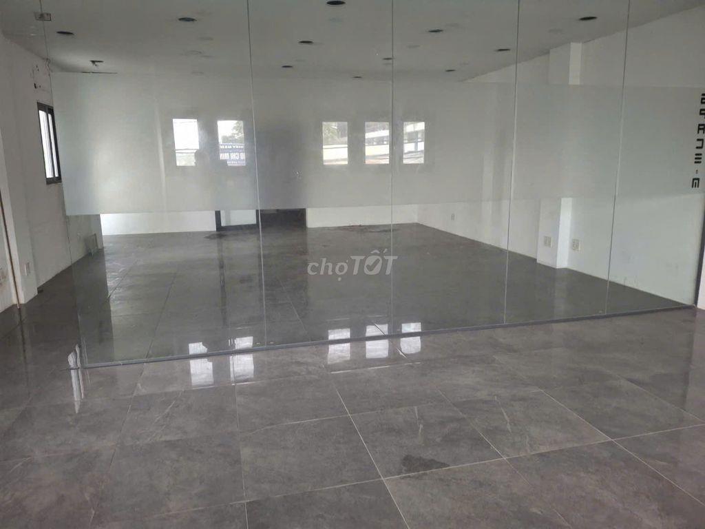 CHO THUÊ MẶT BẰNG MẶT TIỀN ĐƯỜNG NGUYỄN TẤT THÀNH - TPHCM