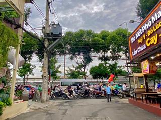 Bán nhà c4 sát mt quang trung,dt 8,5 x 21 ( nh 8,8 ) cn  188m2, giá  18 tỷ tl,   0909 957 ***