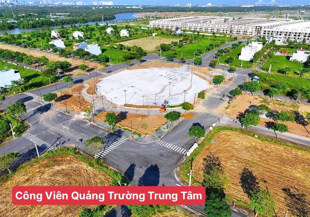 Bán nền đất kdc saigon village hạ tầng sạch đẹp. gần cổng, hướng đông, giá 25triệu/m2