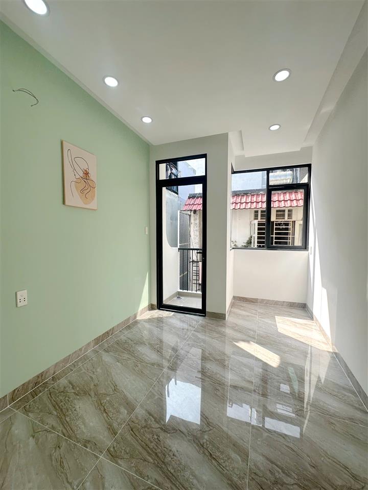 Kiến trúc sư bán nhà đẹp 154 Âu Dương Lân P3Q8