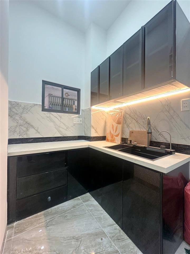 Kiến trúc sư bán nhà đẹp 154 Âu Dương Lân P3Q8