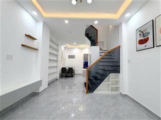 Nhà đẹp đón tết hẻm 45 Chánh Hưng P9Q8, Giá : 5.75 Tỷ Thương lượng)