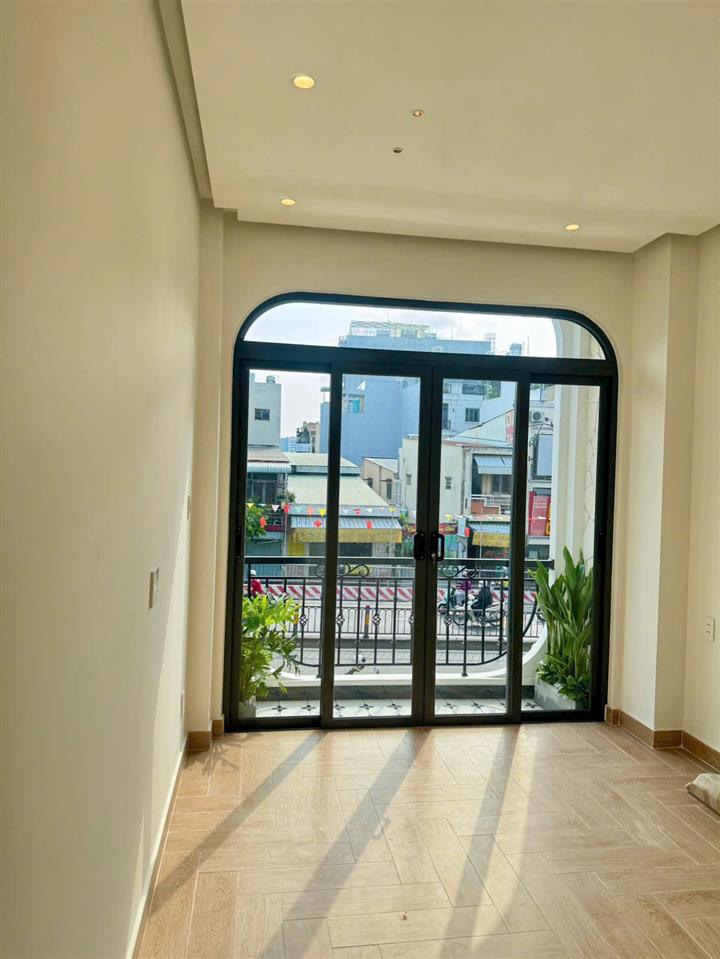 Mặt tiền kinh doanh Dương Bá Trạc, P. Chánh Hưng (P2 Q8)