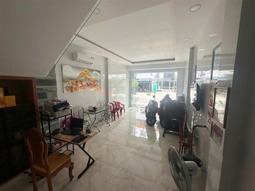 Nhà Bán Mặt tiền nội bộ đường Số 3 khu VIP Bông Sao P5Q8