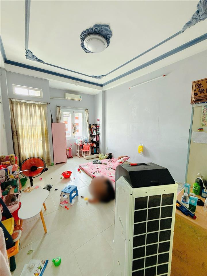 Nhà 4*15m/nở hậu Dương Bá Trạc P2Q8 (P.Chánh Hưng)