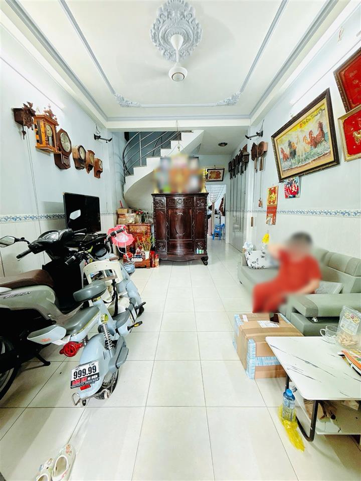 Nhà 4*15m/nở hậu Dương Bá Trạc P2Q8 (P.Chánh Hưng)