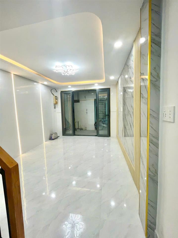 Nhà hẻm 125 Nguyễn Thị Tần P.Chánh Hưng (P1Q8)