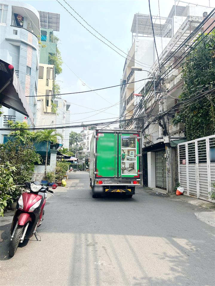 Nhà mới 2lầu/ST HXH 137Âu Dương Lân P3Q8