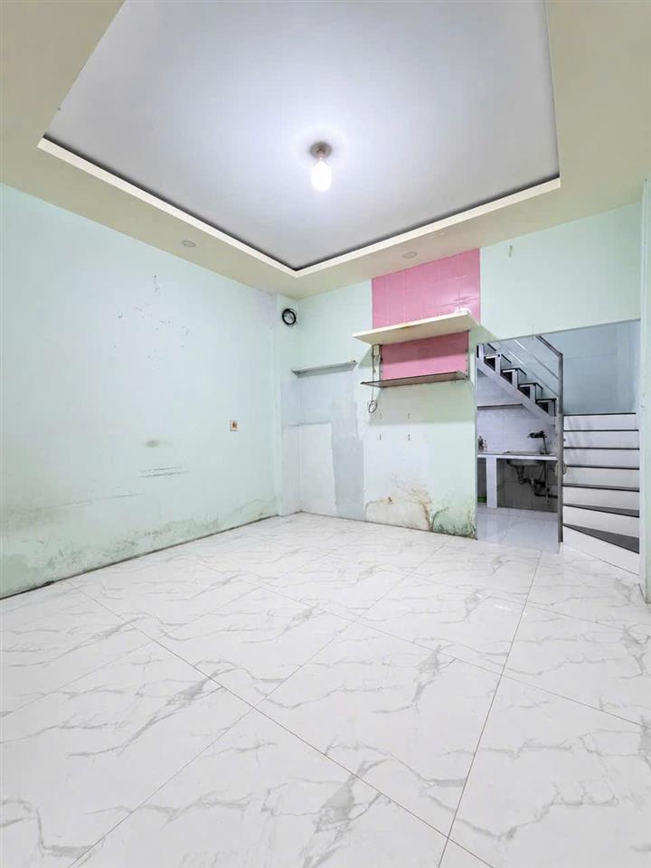 Nhà 4x6m hẻm 312 Âu Dương Lân P3Q8 P.Chánh Hưng