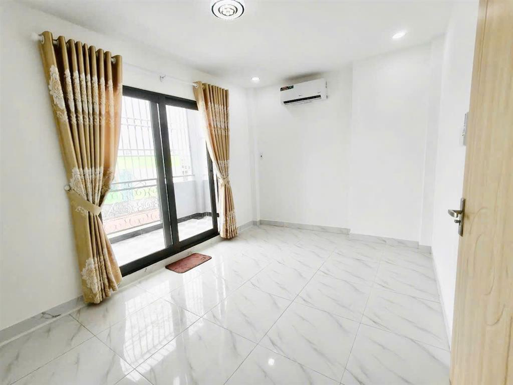 Nhà hẻm 769 Phạm Thế Hiển 4.7x8m 4 lầu/ST SHHC P4Q8 (P.Chánh Hưng)