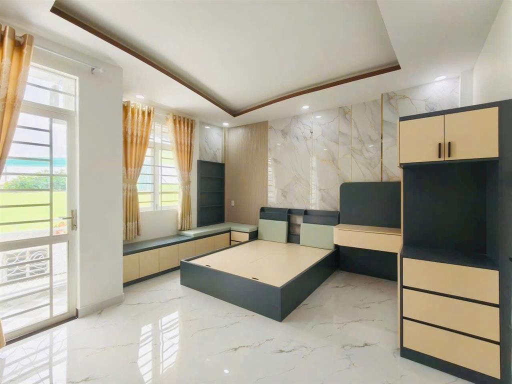Nhà hẻm 769 Phạm Thế Hiển 4.7x8m 4 lầu/ST SHHC P4Q8 (P.Chánh Hưng)