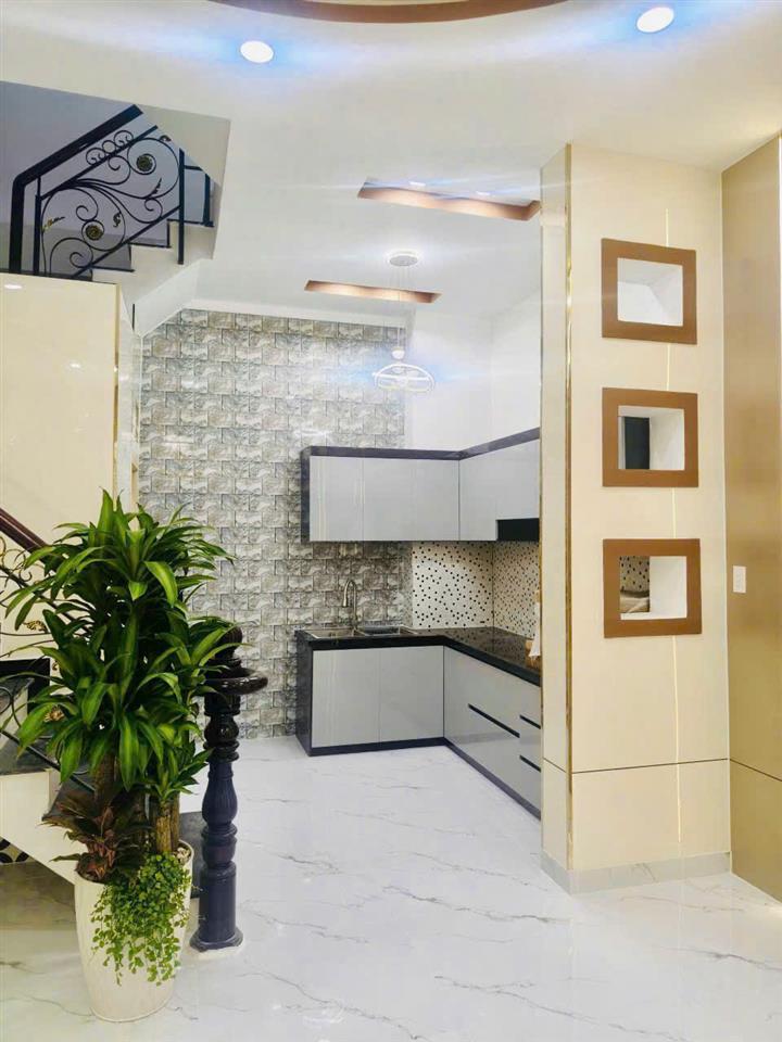 Nhà hẻm 769 Phạm Thế Hiển 4.7x8m 4 lầu/ST SHHC P4Q8 (P.Chánh Hưng)