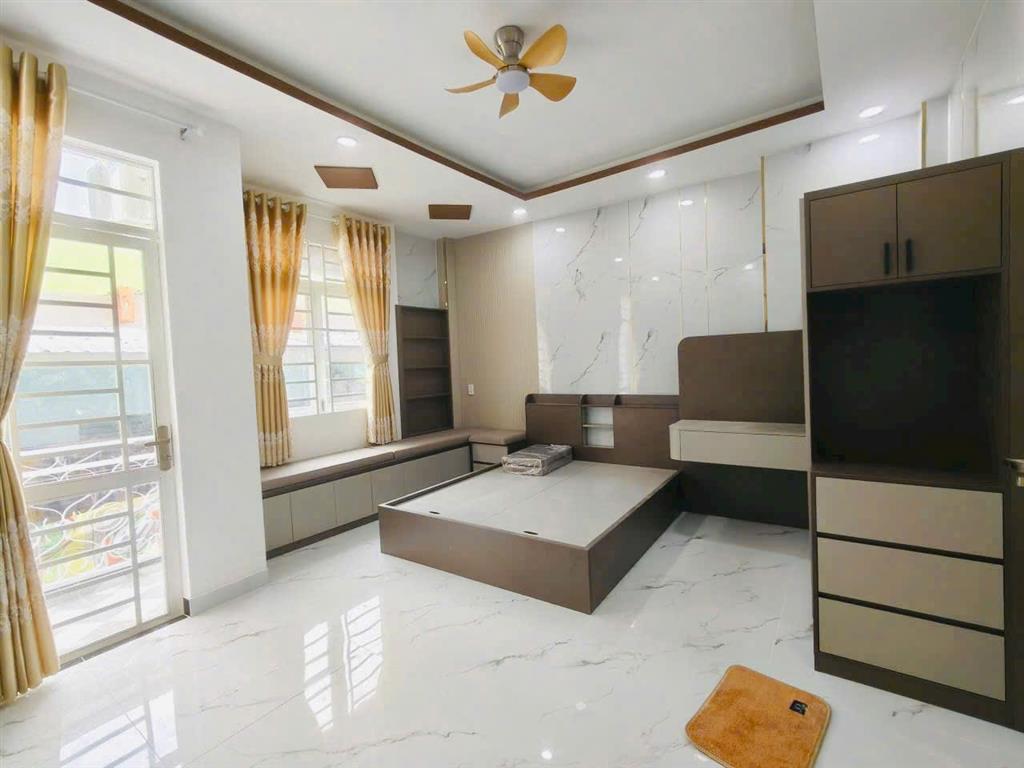 Nhà hẻm 769 Phạm Thế Hiển 4.7x8m 4 lầu/ST SHHC P4Q8 (P.Chánh Hưng)
