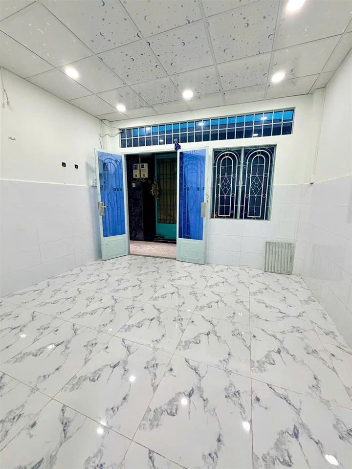 Nhà 1 lầu nhỏ gọn hẻm 184 Âu Dương Lân P3Q8, Giá : 2.68 Tỷ (Thương lượng)