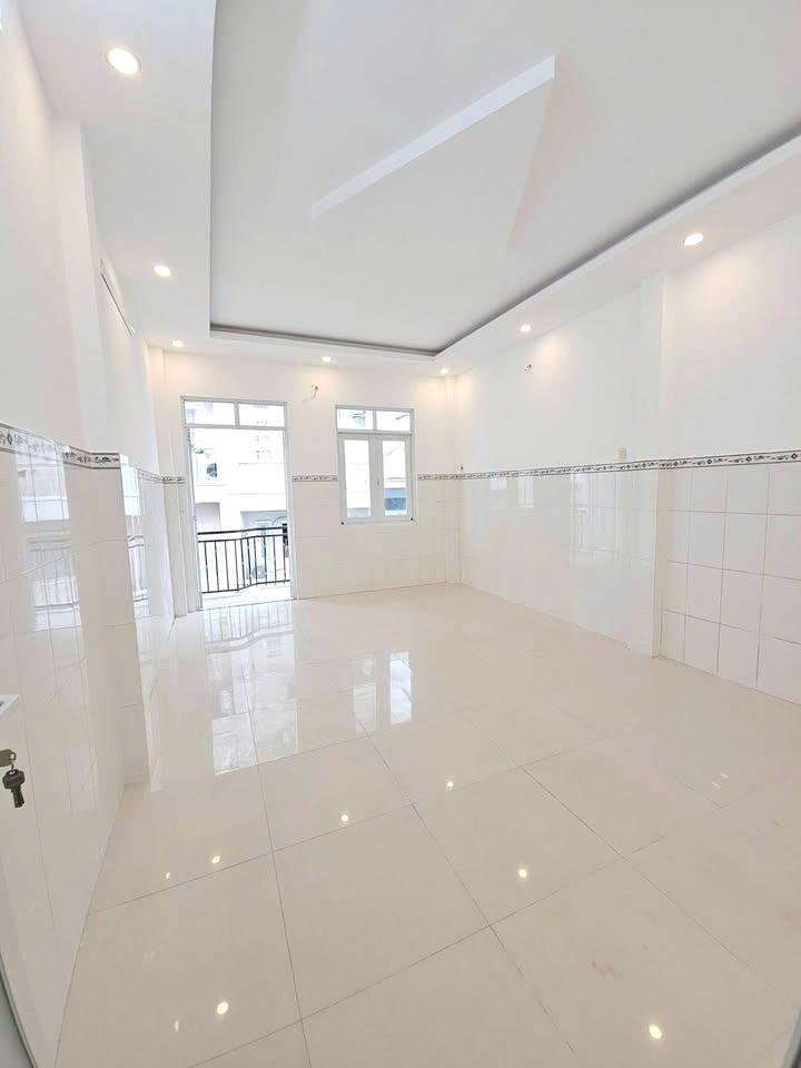 Bán nhà hẻm 3m 184 Âu Dương Lân P3Q8 (P.Chánh Hưng) ko lộ giới