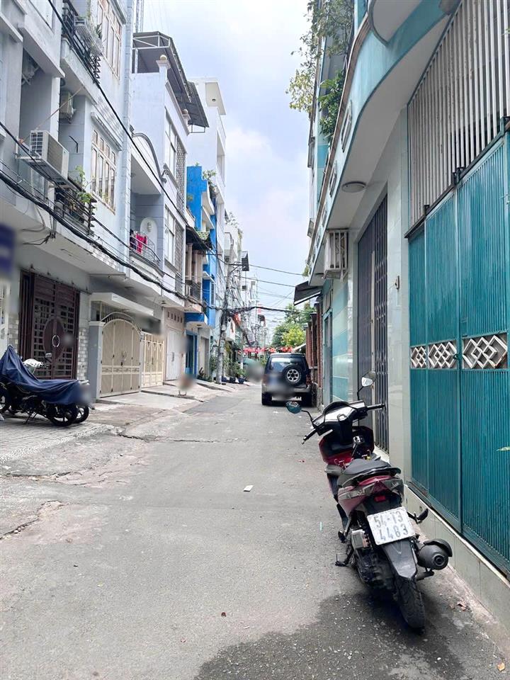 Nhà đường nội bộ 6m oto trước nhà 109 Dương Bá Trạc P.Chánh Hưng (P1Q8)
