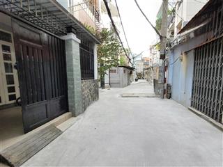 Giảm 3 tỷ, bán nhà hxh huỳnh văn bánh 4 tầng 80m2 (5x16m) 6pn 6wc chỉ hơn 12 tỷ.