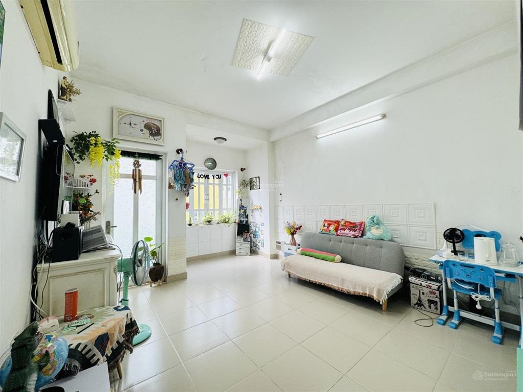Giảm 4 tỷ, bán nhà hxh huỳnh văn bánh 4 tầng 80m2 (5x16m) 6pn 6wc chỉ hơn 11 tỷ