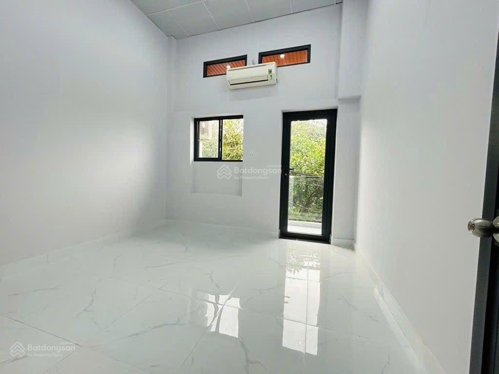Nhà mới  vào ở ngay  lý chiêu hoàng  quận 6  32m2  sổ vuông  nở hậu  chỉ 3.75 tỷ.