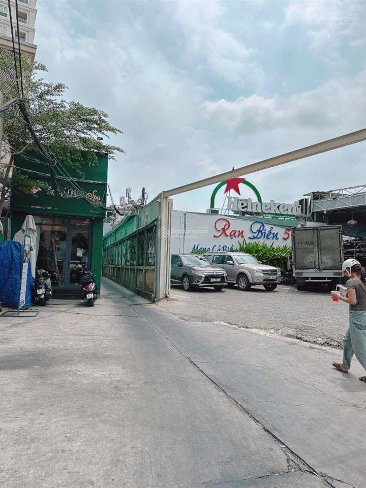 Nhà 2 mặt hẻm  3 tầng  ngang bề thế 5 8m  quận 3  hẻm ba gác thông  chỉ 4.68 tỷ.