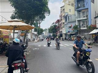 Chỉ nhỉnh 5 tỷ có ngay nhà 4 tầng btct  hoàn công  nguyễn duy dương  q10  lô góc thoáng mát.