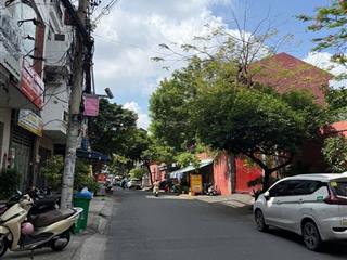 Mặt tiền quận 10  khu kinh doanh sầm uất  gần cầu vượt nguyễn tri phương  chỉ 4. x tỷ