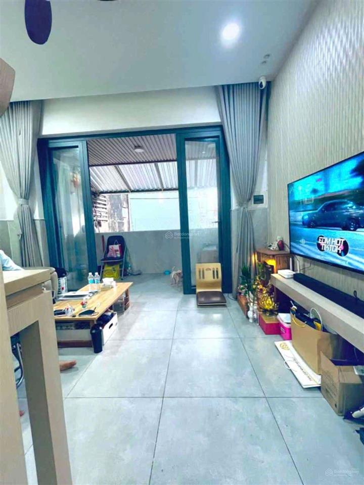 Nhà mới  nội thất xịn  chung cư quận 5  51m2 chỉ 3,15 tỷ