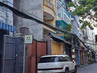 Nhà chính chủ lâu đời sát mặt tiền nguyễn trãi 49m2  ngang 4.7m  nở hậu  sẵn dòng tiền  9 tỷ