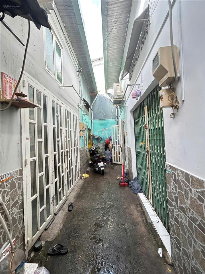 610tr quốc lộ 50 bình hưng, bình chánh  gần áo cưới kim hoàng khu dân cư hiện hữu ko quy hoạch