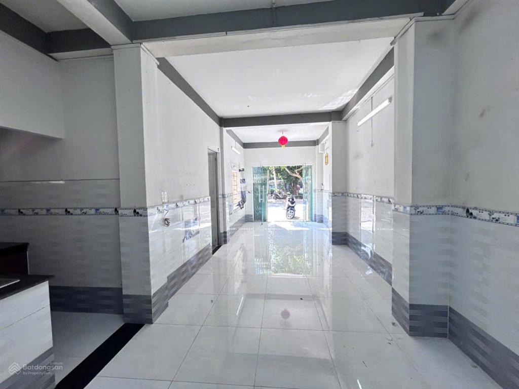 3,7 tỷ  shophouse cc bùi minh trực p6 q8 45,5m2 shr. căn góc 2 mặt tiền đường 10m tiện kinh doanh