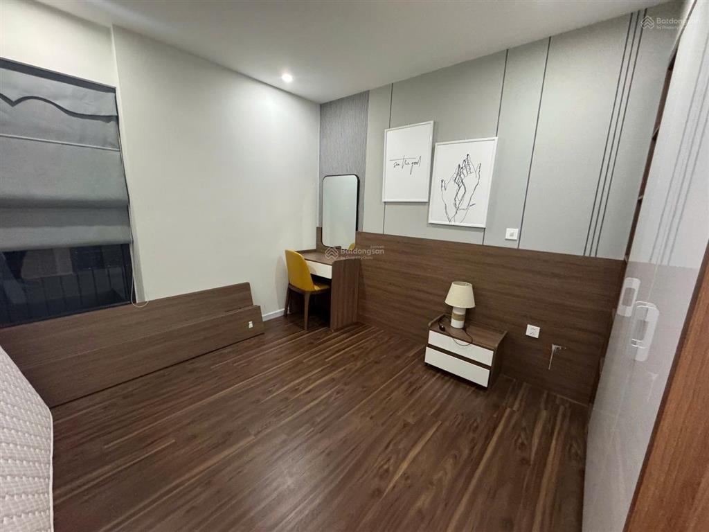 Bán căn hộ 2pn, 2wc, 98m2 tại goldsilk complex, 8 tỷ vnd