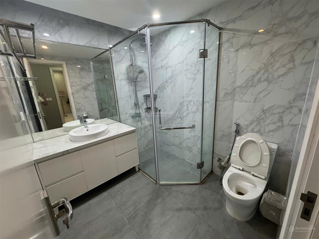 Bán căn hộ 2pn, 2wc, 98m2 tại goldsilk complex, 8 tỷ vnd