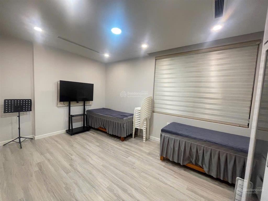 Bán căn hộ central field trung kính, 6,5 tỷ vnd, 68 m2, 2pn, 2wc