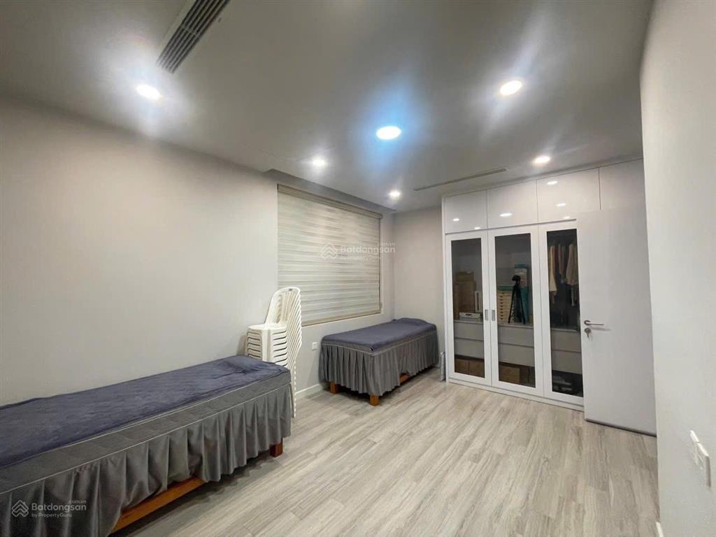 Bán căn hộ central field trung kính, 6,5 tỷ vnd, 68 m2, 2pn, 2wc