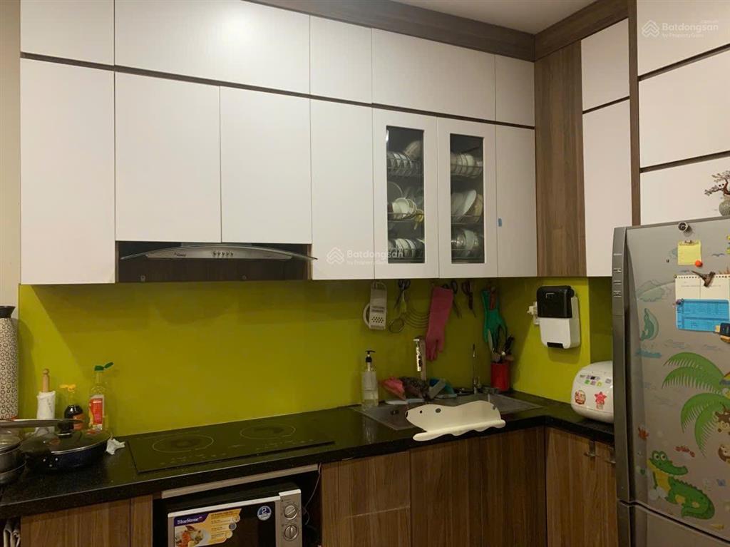 Bán căn hộ chung cư tại số 102 phố vũ phạm hàm, 4,7 tỷ, 65m2, chính chủ