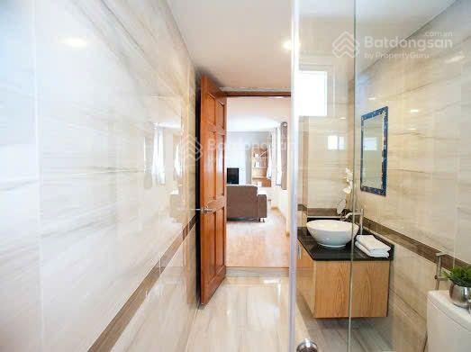Cho thuê căn hộ dịch vụ 60m2 đầy đủ tiện nghi, hẻm xe hơi bế vân đồn